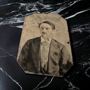Antique 9th Plate Tintype Poet Edgar Allen Poe Lookalike Wearing Oversized Suit
